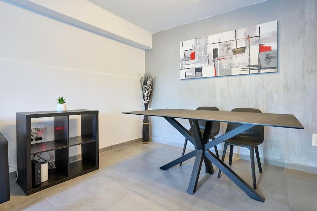 Urban Front - Walking Distance From Paceville And St George Bay Beach Is-Swieqi Exterior foto